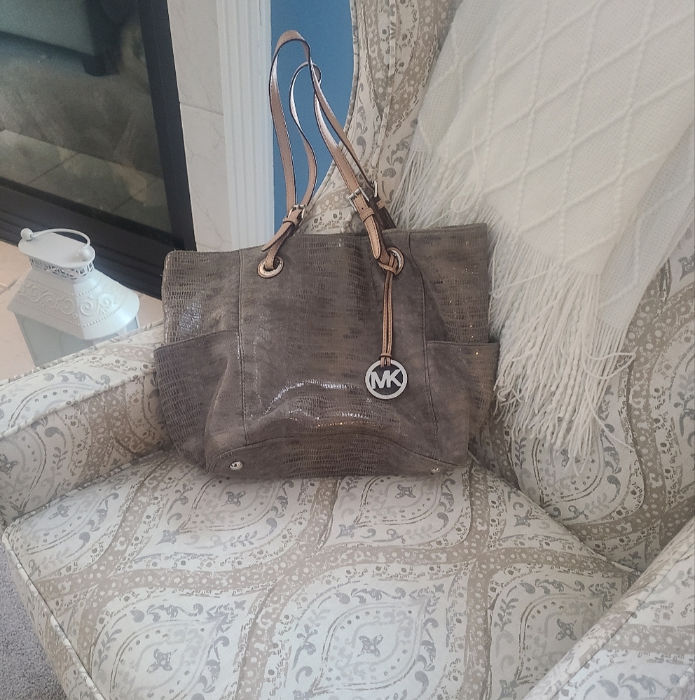 Michael Kors bag